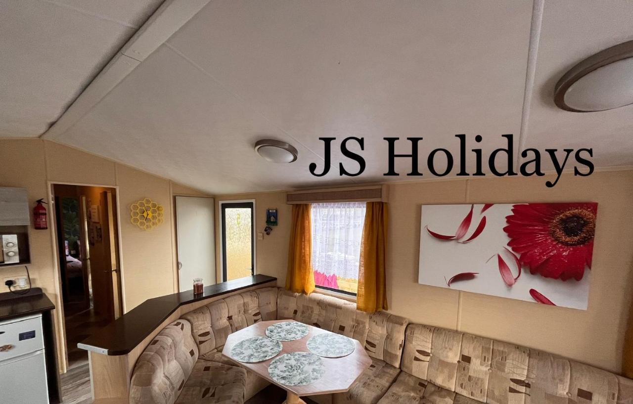 Apartment Js Holidays The Westmorland Lagganhouse *